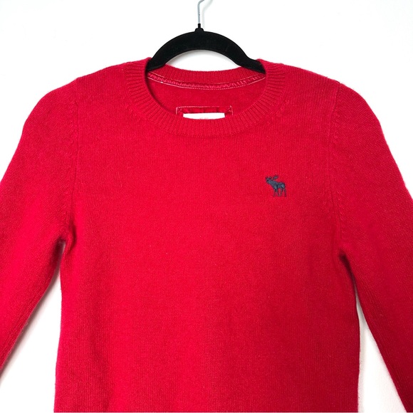 Vintage Abercrombie & Fitch 100% Cashmere Red Embroidered Moose Crewneck Sweater - Picture 2 of 10